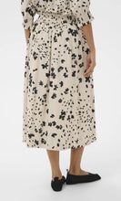 Load image into Gallery viewer, Part Two AmaiaPW Skirt Black Dot Flower