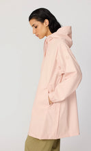 Load image into Gallery viewer, Tanta Ondina Powder Peach
