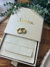 Load image into Gallery viewer, Sophia Small Hoops