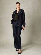 Load image into Gallery viewer, Fee G Avery Trousers