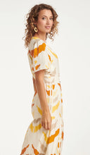 Load image into Gallery viewer, Sadie Yellow Print Dress