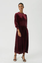 Load image into Gallery viewer, Part Two VanissaPW Dress Tawney Port