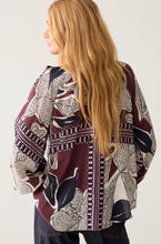 Load image into Gallery viewer, Summum Printed Bow Blouse