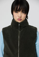 Load image into Gallery viewer, Tanta Is Khaki