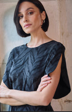 Load image into Gallery viewer, Feria Black Dress