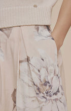Load image into Gallery viewer, Grace Mabell Skirt