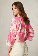 Load image into Gallery viewer, Fee G Daisy Raglan Blouse