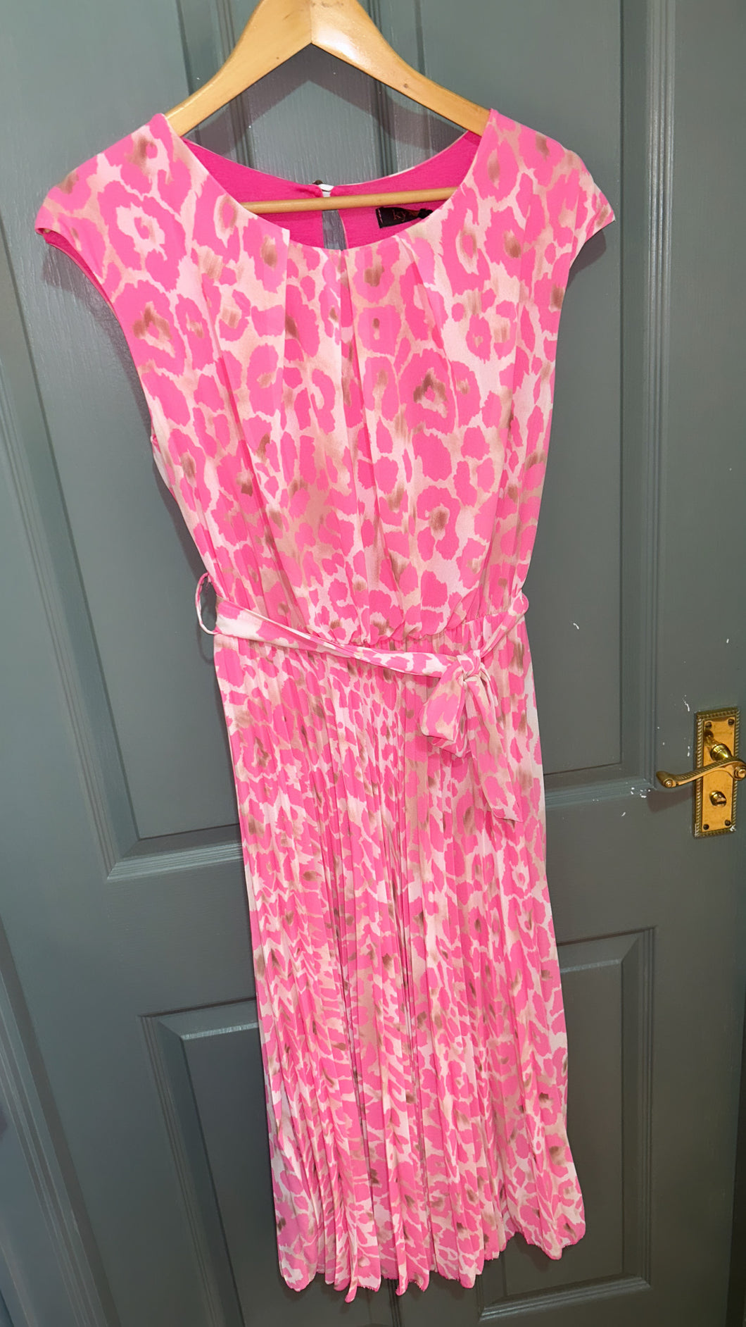 Elise pink print midi dress