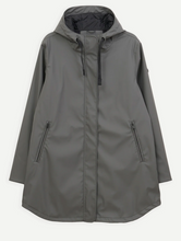 Load image into Gallery viewer, Tanta Snow Magnet