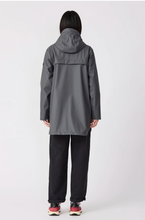 Load image into Gallery viewer, Tanta Snow Magnet