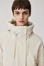 Load image into Gallery viewer, Tanta Sturm Whitecap Grey