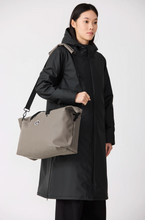 Load image into Gallery viewer, Tanta Bora Bison