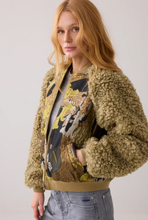 Load image into Gallery viewer, Summum Bomber Teddy Jacket