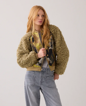 Load image into Gallery viewer, Summum Bomber Teddy Jacket