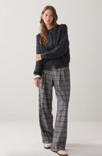 Load image into Gallery viewer, Summum Loop Stitch Cardi