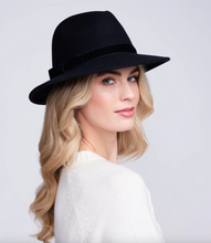 Load image into Gallery viewer, PR Serena Hat Navy