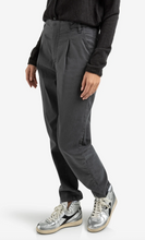 Load image into Gallery viewer, Yasmine Oyster Trousers with pleats and chino pockets