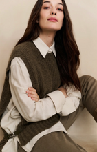 Load image into Gallery viewer, Yasmine Ribbed sleeveless sweater with side buckles
