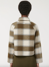 Load image into Gallery viewer, Humility Kingo Jacket