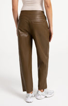 Load image into Gallery viewer, Faux leather carrot fit trousers