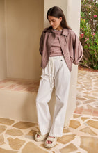 Load image into Gallery viewer, Trousers with pleats, wide legs and drawcord at the waist - Type: lookbook