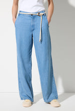 Load image into Gallery viewer, More and More Tencel Trousers
