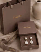 Load image into Gallery viewer, Celine Hammered Pearl Drop Earrings
