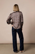 Load image into Gallery viewer, Fee G Hallie Blouse
