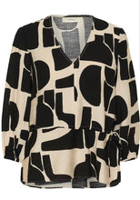 Load image into Gallery viewer, InWear Lynniw V Neck Top

