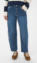 Load image into Gallery viewer, Part Two AdelenaPW Jeans

