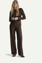 Load image into Gallery viewer, Para Mi Mira Twill Trouser in Brown
