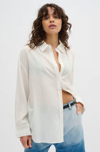 Load image into Gallery viewer, My Essential Wardrobe TullaMW Blouse
