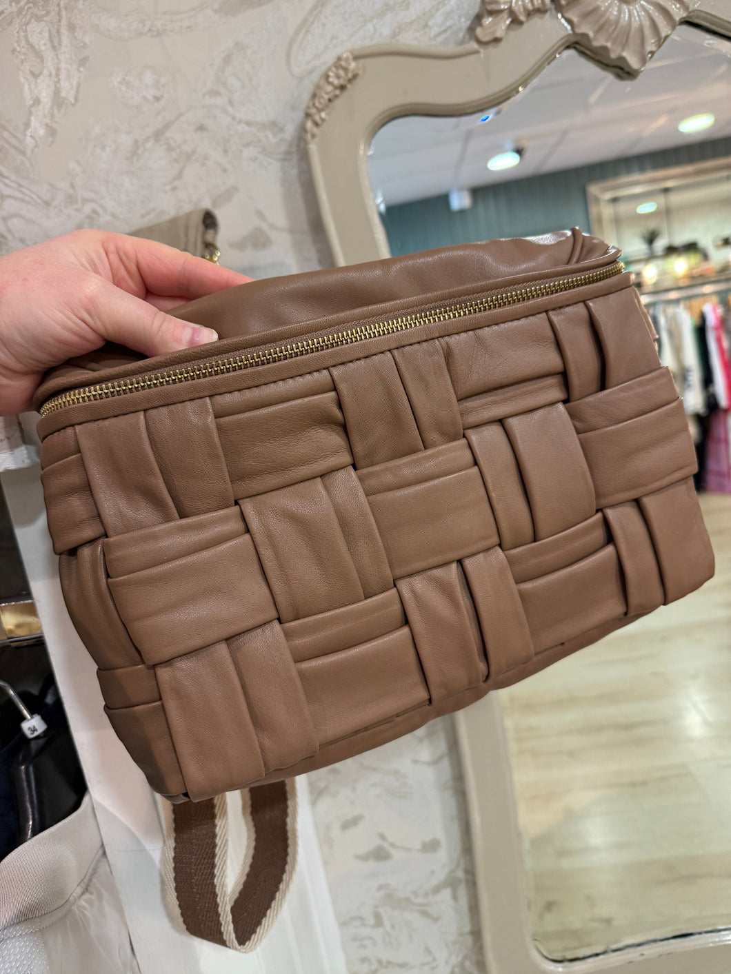 Grace Joi Leather Bag