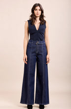 Load image into Gallery viewer, Tara Wide Leg Denim Jeans
