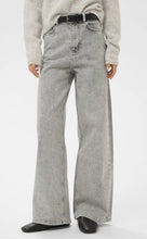 Load image into Gallery viewer, InWear Alison BaaacaIW Jeans
