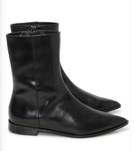 Load image into Gallery viewer, InWear BrionnieIW Boots
