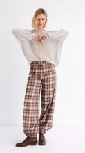 Load image into Gallery viewer, Molly Lumen Round Neck Pullover
