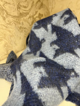 Load image into Gallery viewer, Spring Scarf Blue Houndstooth
