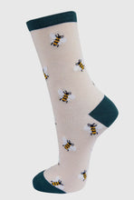 Load image into Gallery viewer, Sock Talk Bee Socks
