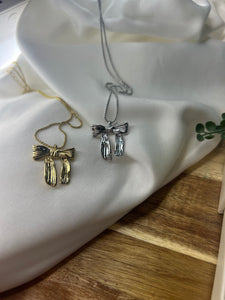 Sophia Bow Necklace