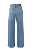 Load image into Gallery viewer, Yasmine Loose Fit Denim Jeans
