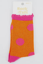 Load image into Gallery viewer, Sock Talk Pink &amp; Orange Socks
