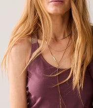 Load image into Gallery viewer, Summum Singlet Deep Fig

