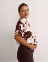 Load image into Gallery viewer, Carrie Print Top
