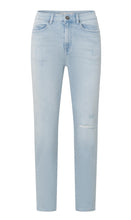Load image into Gallery viewer, Yasmine Distressed Jeans
