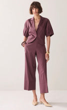 Load image into Gallery viewer, Summum Cropped Jacket Deep Fig
