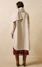 Load image into Gallery viewer, Faye Genial D Ecru Coat
