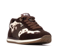 Load image into Gallery viewer, Cow Print Trainers
