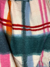 Load image into Gallery viewer, Spring Checked Scarf
