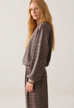 Load image into Gallery viewer, Summum Check Sweatshirt

